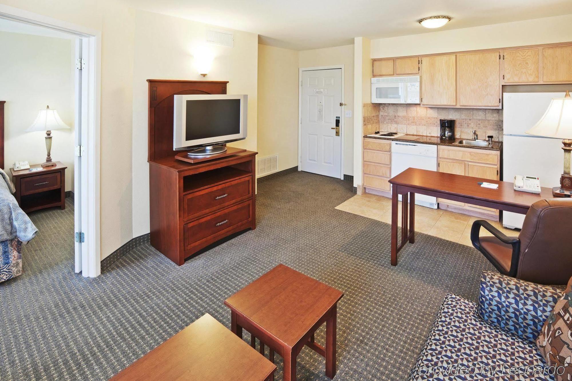 Staybridge Suites Dallas/Addison, An Ihg Hotel الغرفة الصورة